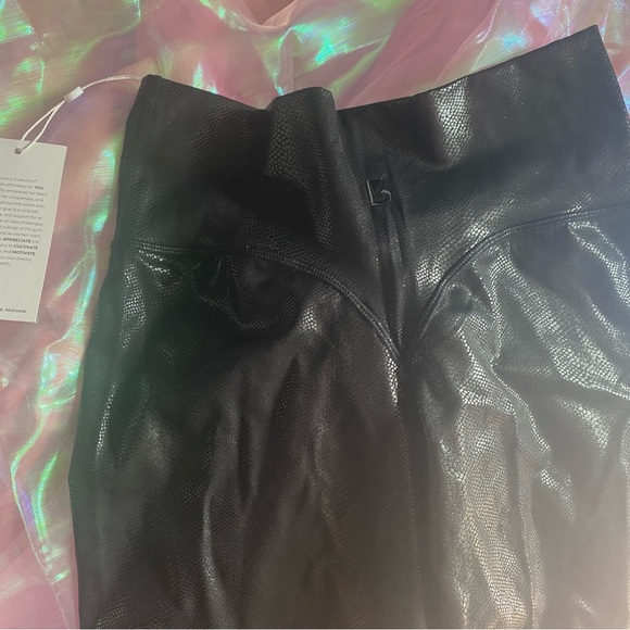 🖤 Buffbunny Snakeskin VIPER Leggings, Onyx🖤 MEDIUM🖤NEW with tags!🔥SOLD OUT! - Picture 9 of 11